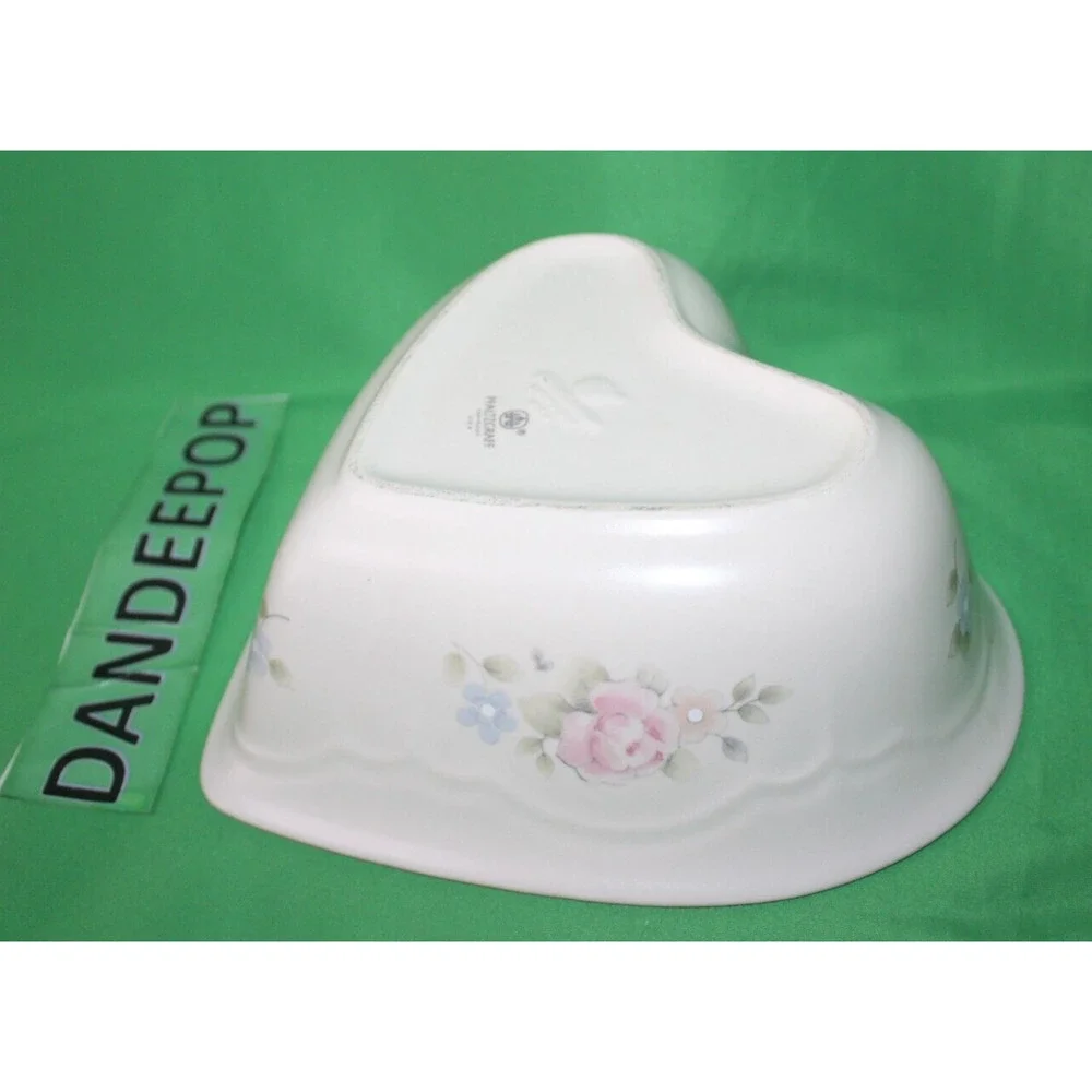 Pfaltzgraff Heart Shape Tea Rose Pattern Stoneware Bowl